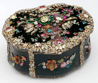 snuffbox